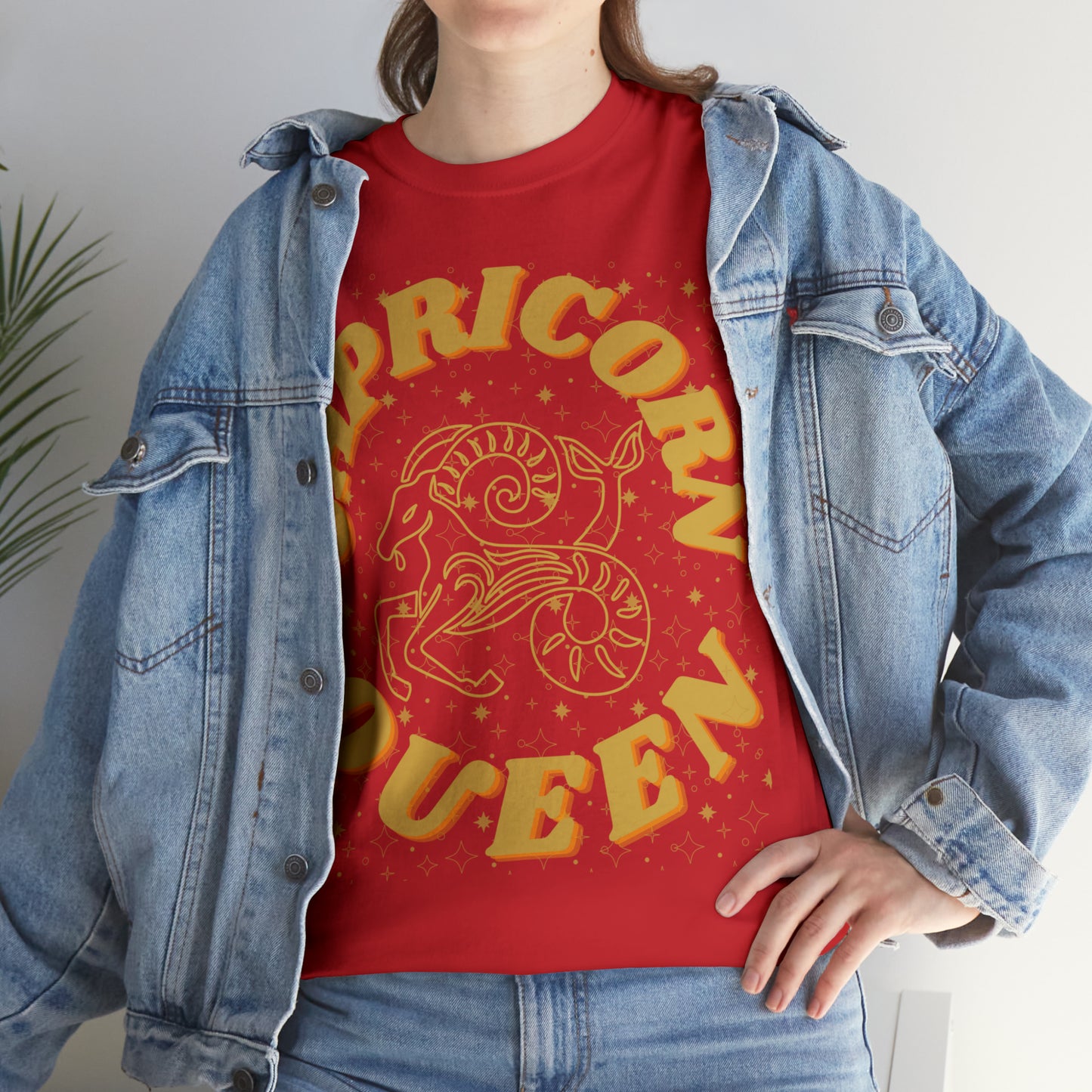 Capricorn Queen Astrology Tee